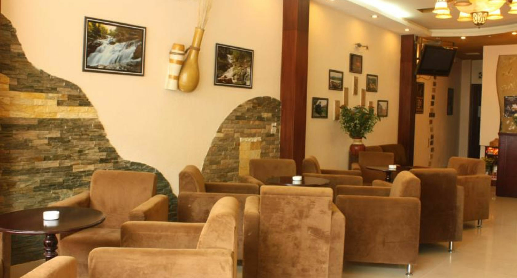 Dalat Green City Hotel ภายนอก รูปภาพ